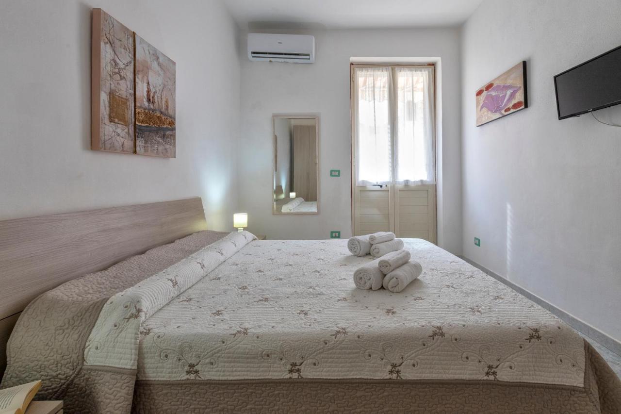 Il Nespolo , Vicino Alle Spiagge, Per Coppie E Famiglie 阿尔盖罗 外观 照片