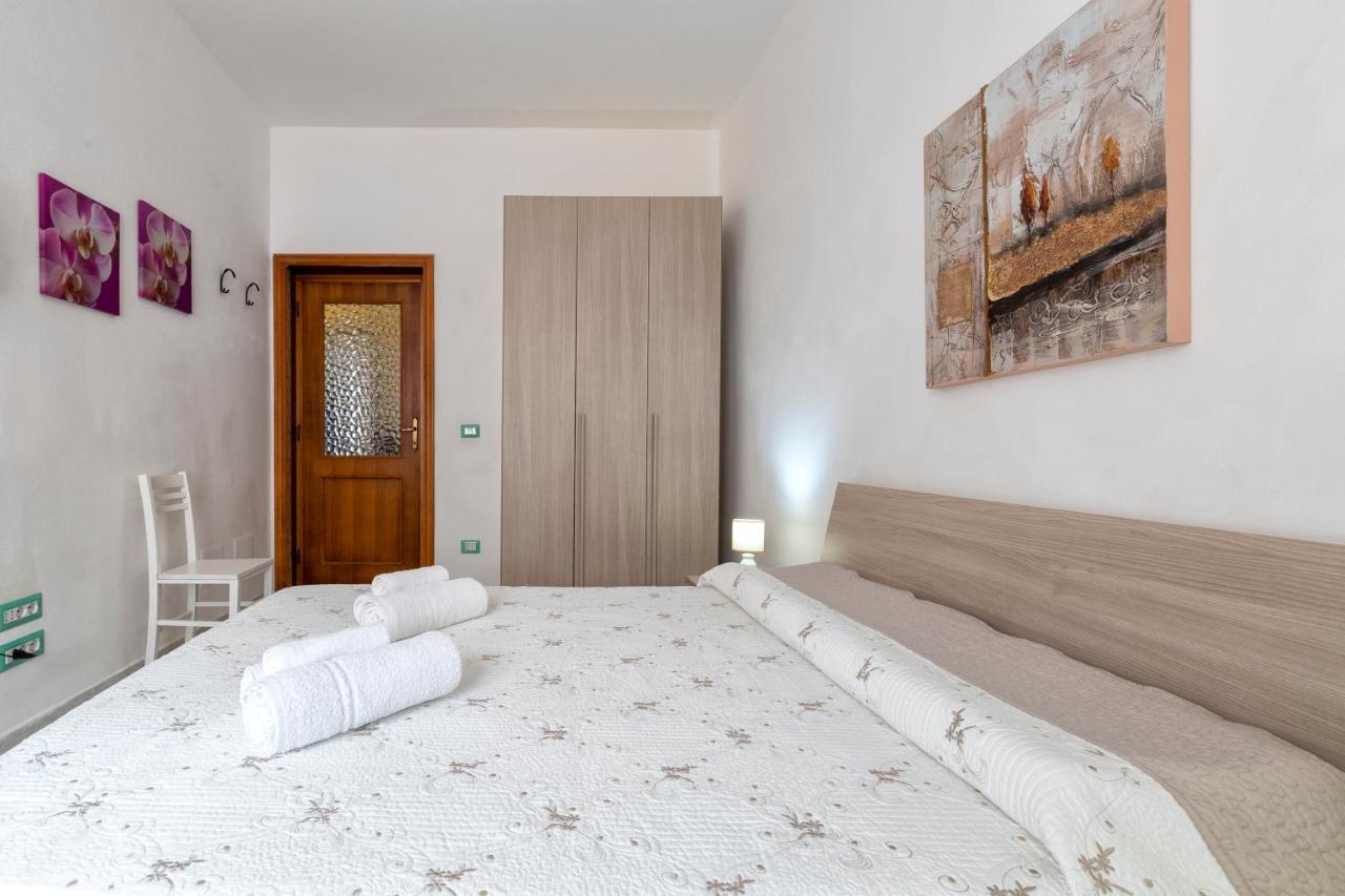 Il Nespolo , Vicino Alle Spiagge, Per Coppie E Famiglie 阿尔盖罗 外观 照片